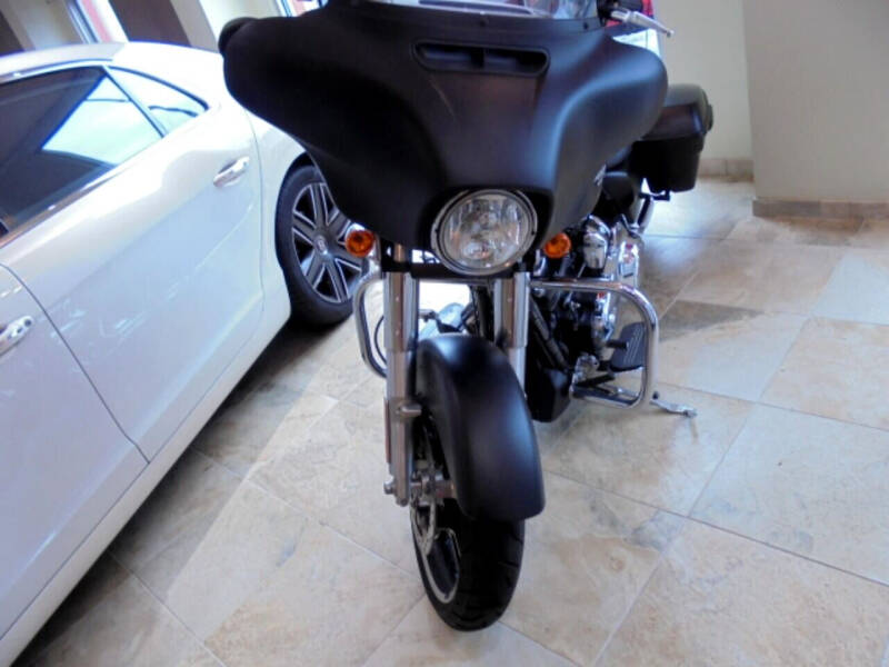 2017 Harley-Davidson Street Glide