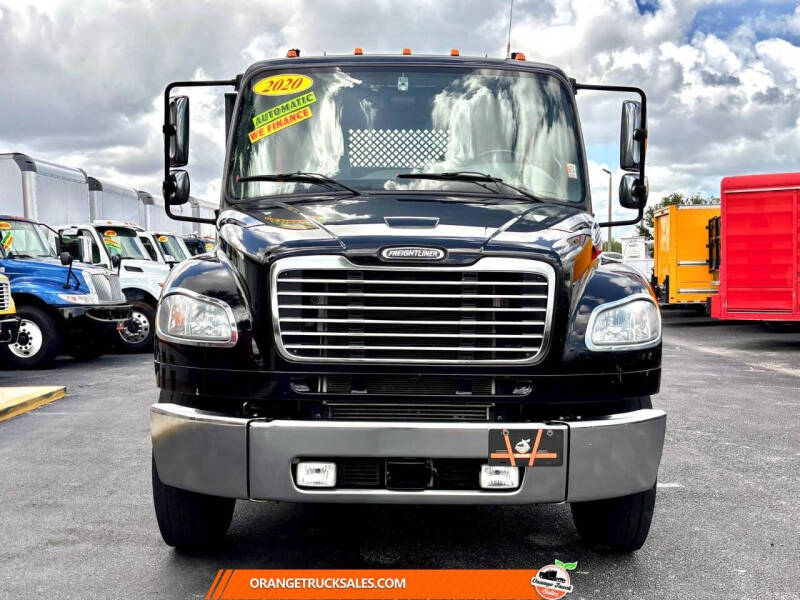 2020 Freightliner M2 106
