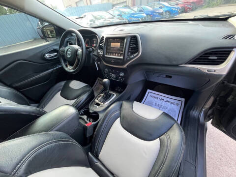 2016 Jeep Cherokee Latitude