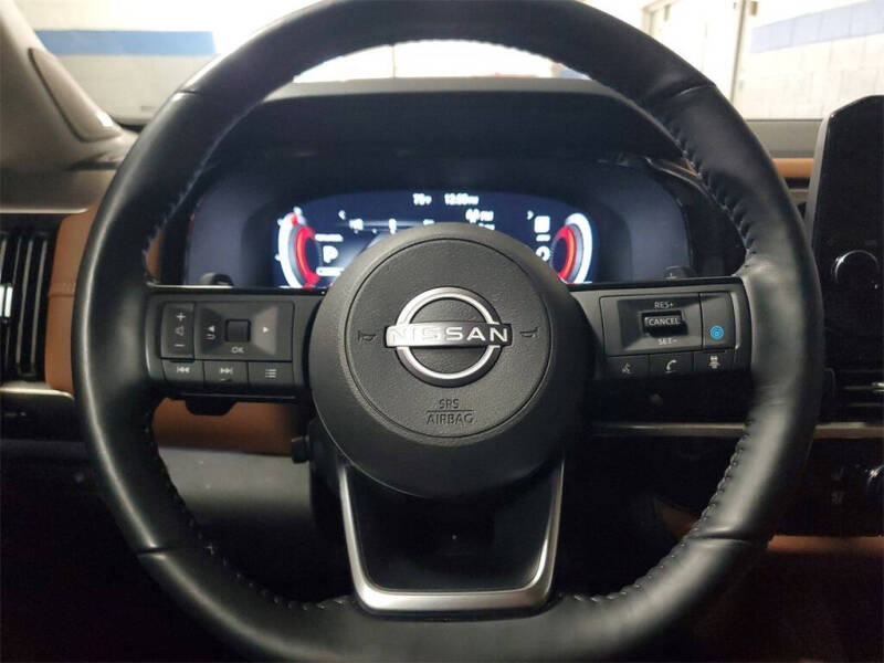 2024 Nissan Pathfinder Platinum