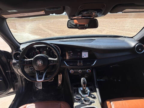 2022 Alfa Romeo Giulia