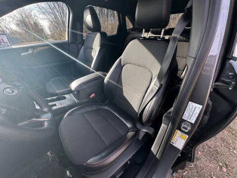 2024 Ford Escape ST-Line