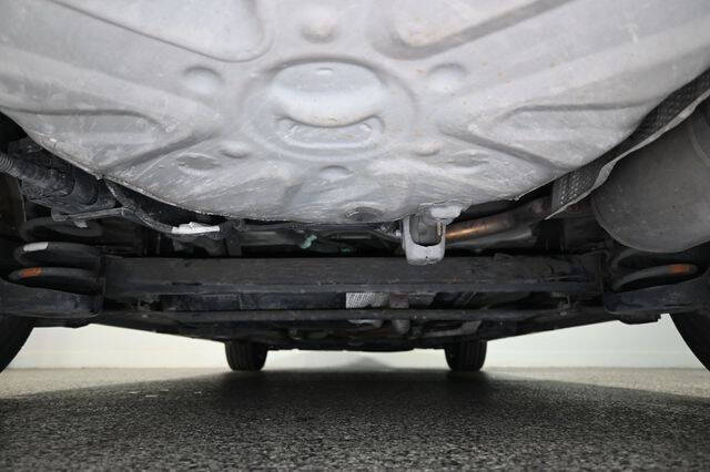 2013 Toyota Prius v Three