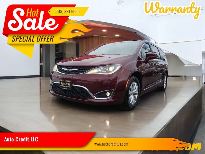 2019 Chrysler Pacifica for sale at Auto Credit LLC in Milford OH