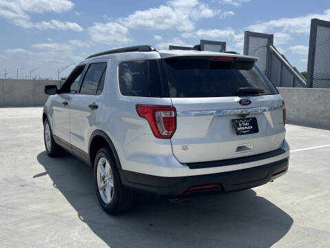 2018 Ford Explorer