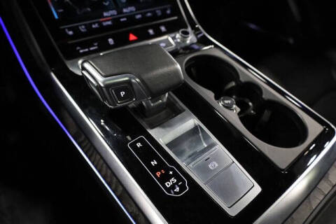 2021 Audi Q8 quattro Prestige 55 TFSI