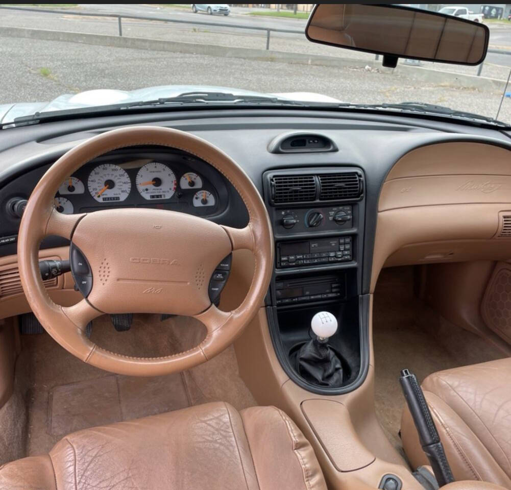 1996 Ford Mustang SVT Cobra 2