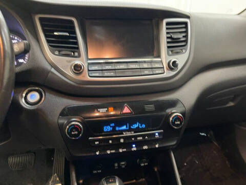 2017 Hyundai Tucson SE Plus