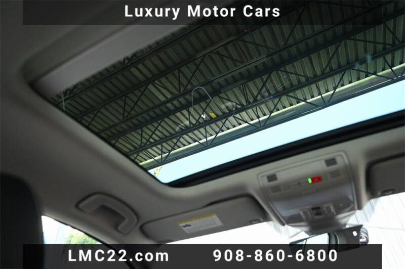 2025 Volkswagen Jetta SEL