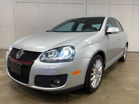 2006 Volkswagen Jetta for sale at PINGREE AUTO SALES INC in Crystal Lake IL