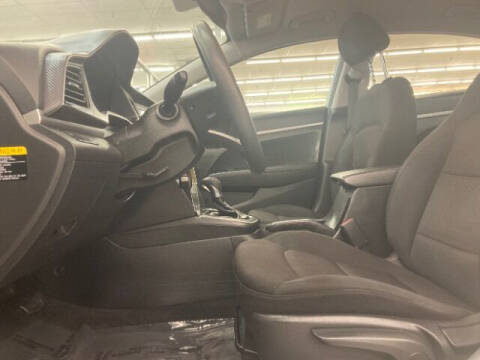 2019 Hyundai Elantra