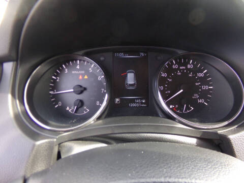 2017 Nissan Rogue SV