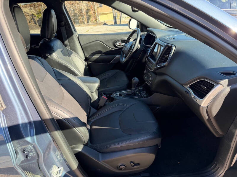 2021 Jeep Cherokee 80th Anniversary Edition