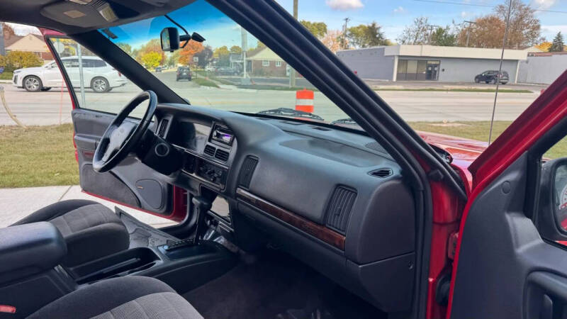 1996 Jeep Grand Cherokee Laredo