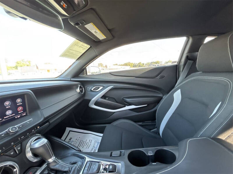 2021 Chevrolet Camaro LT