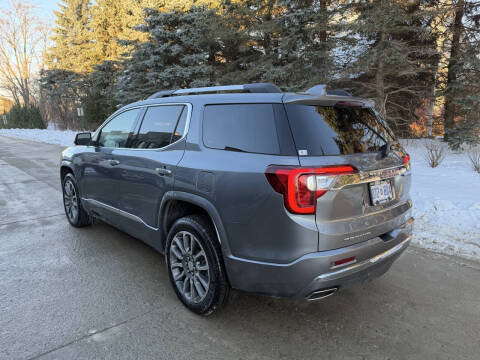 2022 GMC Acadia Denali