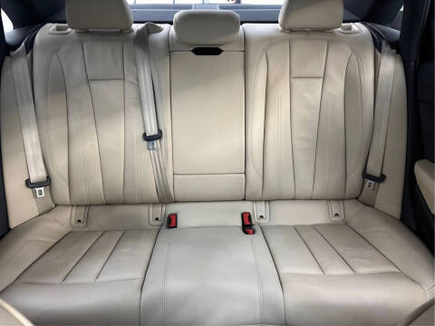 2017 Audi A4 2.0T quattro Premium Plus