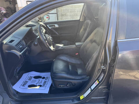 2011 Lexus CT 200h Premium