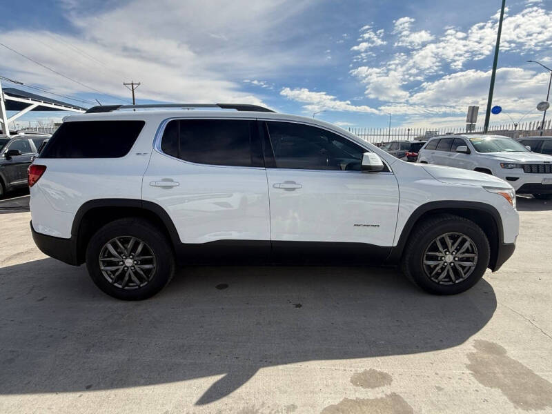 2017 GMC Acadia SLT-1