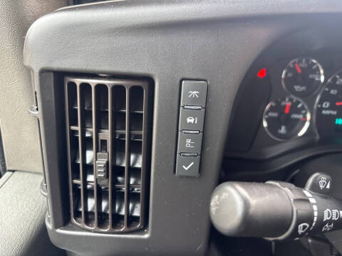 2021 Chevrolet Express 2500