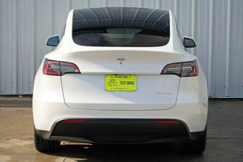 2023 Tesla Model Y Long Range