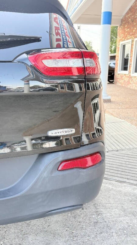 2017 Jeep Cherokee Latitude