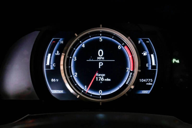 2016 Lexus RC 200t