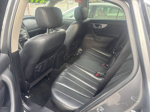 2013 Infiniti FX37