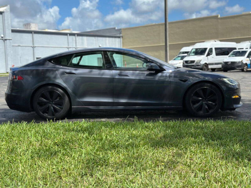 2022 Tesla Model S