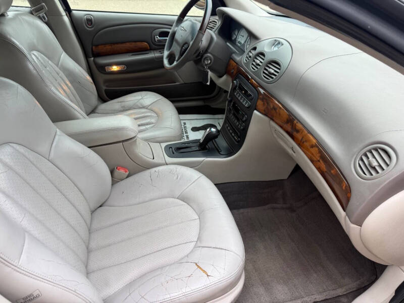 2001 Chrysler 300M
