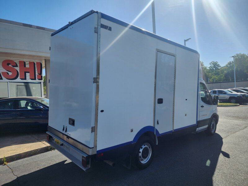 2022 Ford Transit