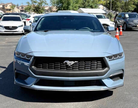 2024 Ford Mustang EcoBoost Premium