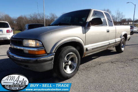 2002 Chevrolet S-10 for sale at A M Auto Sales in Belton MO