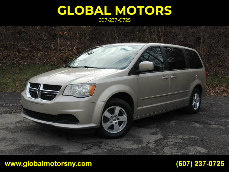 2013 Dodge Grand Caravan for sale at GLOBAL MOTORS in Binghamton NY