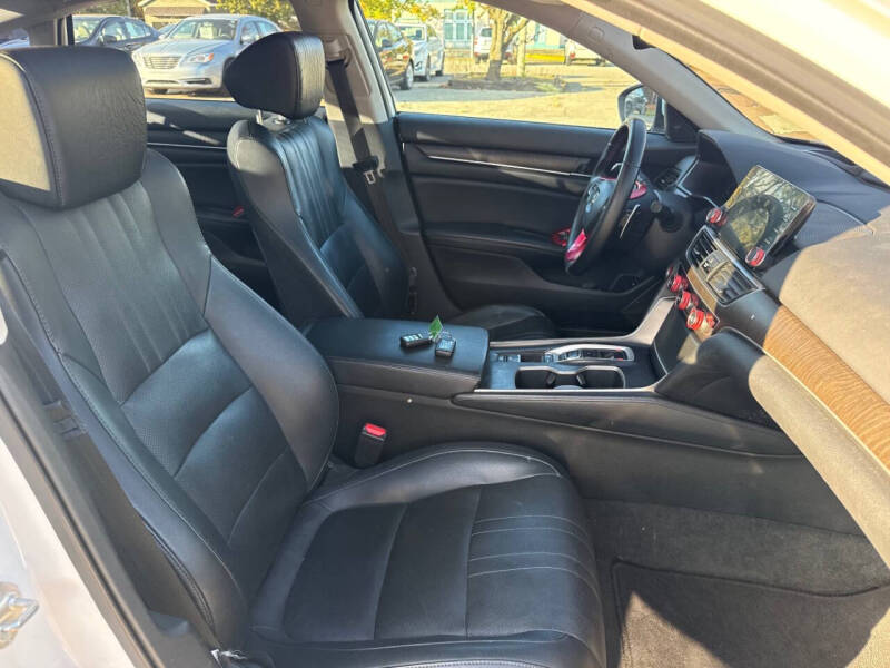 2018 Honda Accord Touring