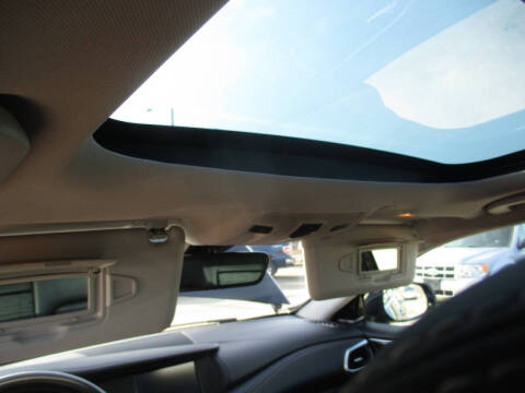 2018 Infiniti QX30 Essential