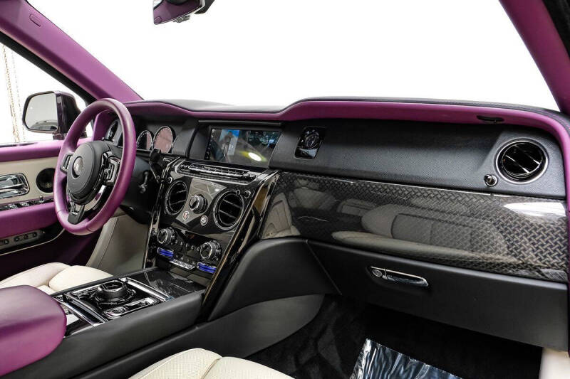 2023 Rolls-Royce Black Badge Cullinan