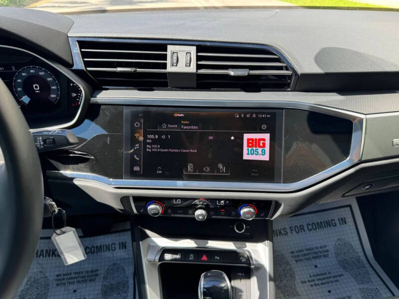 2025 Audi Q3 quattro S line Premium 45 TFSI