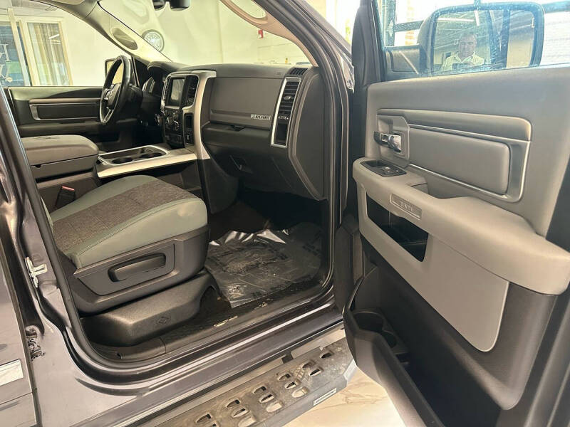2016 RAM 1500 Big Horn