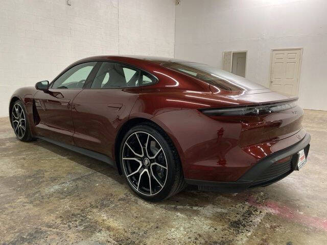 2023 Porsche Taycan