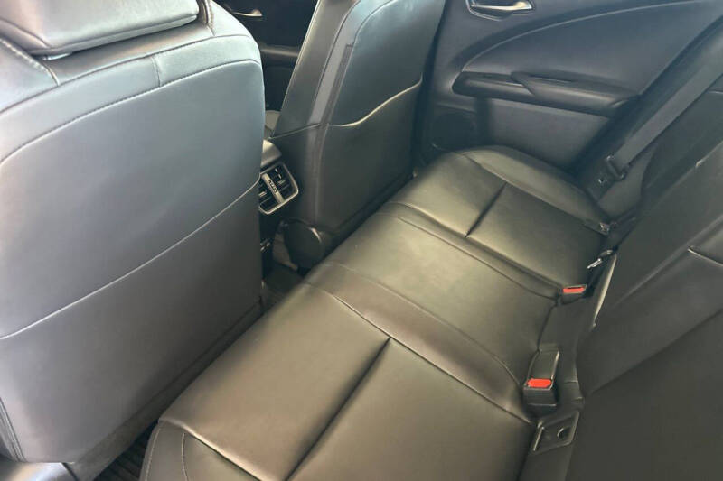 2025 Lexus UX 300h