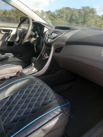 2011 Hyundai Elantra