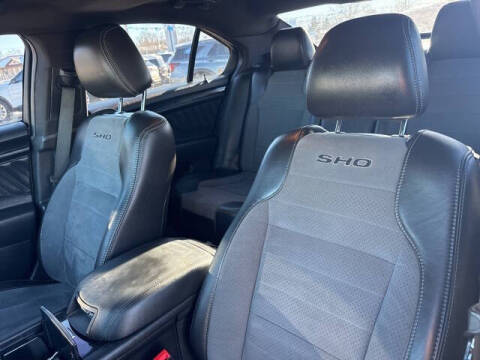 2017 Ford Taurus SHO