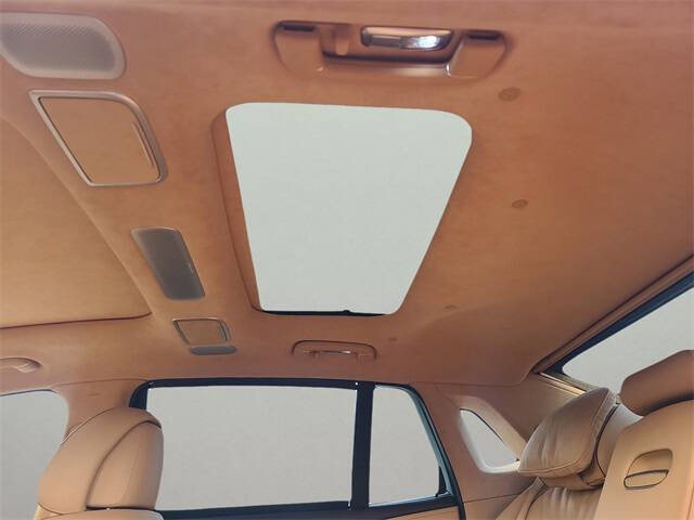 2025 Genesis G90 3.5T e-Supercharger