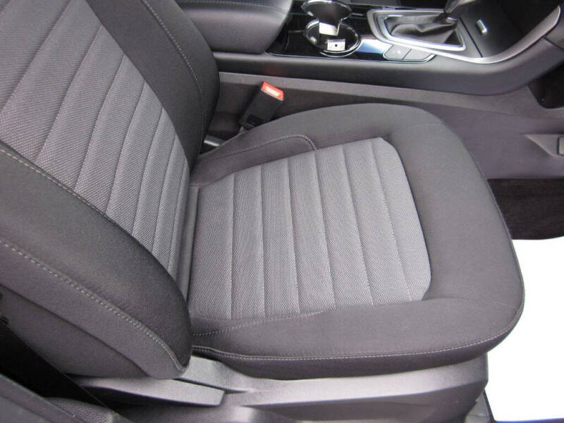 2018 Ford Edge SE
