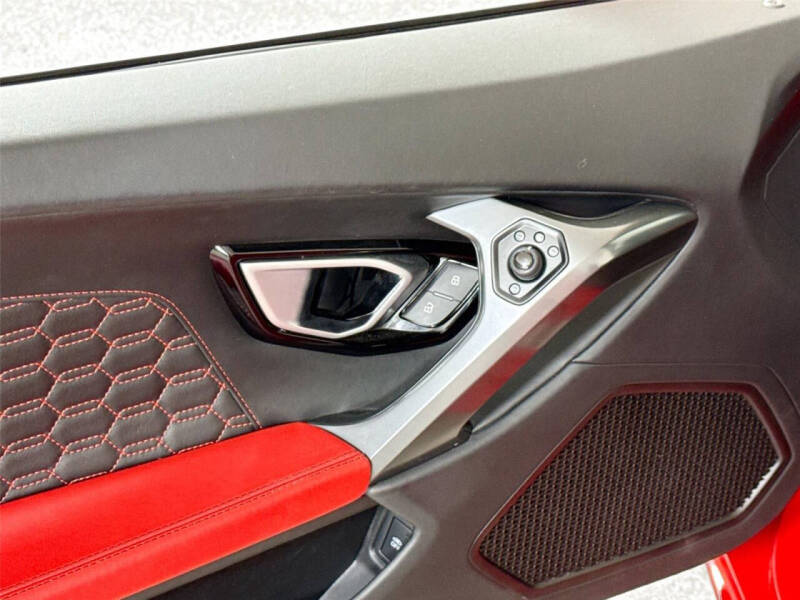 2018 Lamborghini Huracan LP 580-2 Spyder