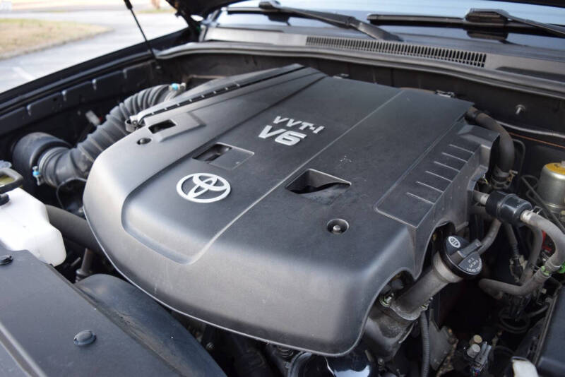 2005 Toyota 4Runner SR5