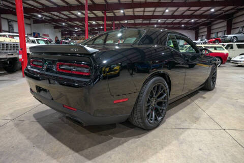 2016 Dodge Challenger SRT Hellcat