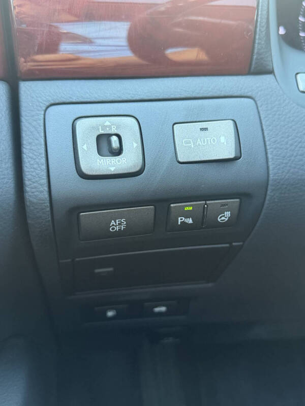 2007 Lexus LS 460