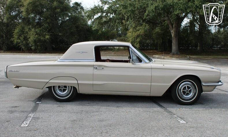 1966 Ford Thunderbird